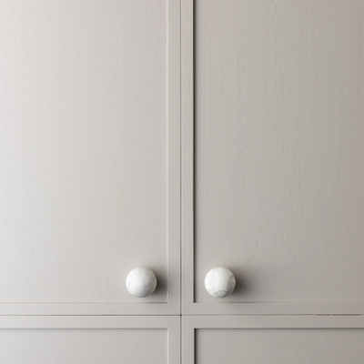 HUBBLE-Carrara-marble-furniture-knob-Lo-Co-Interiors-641322-rel55911889.jpg